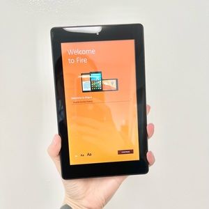 Amazon Kindle Fire 7 (7th Generation)